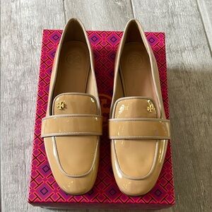 Tory Burch Metal Miller Loafer, Size 8